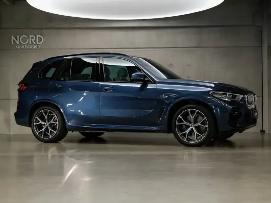 BMW-X5-3.0 I6 TURBO HÍBRIDO XDRIVE45E M SPORT AUTOMÁTICO BMW-X5-2022