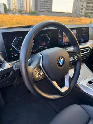 BMW-320i-2024