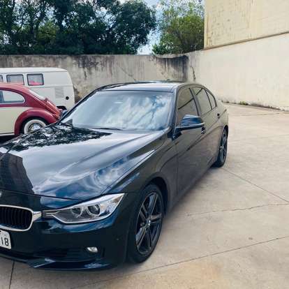 BMW-320i-2014