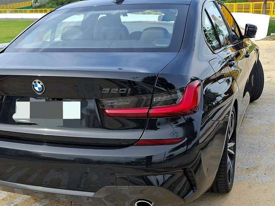 BMW-320i-2.0 16V TURBO GASOLINA M SPORT AUTOMÁTICO BMW-320i-2019
