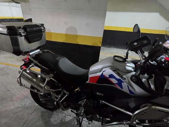 BMW-F 900 GS ADVENTURE BMW-F 900 GS ADVENTURE-2025