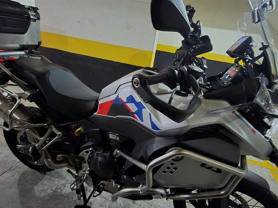 BMW-F 900 GS ADVENTURE BMW-F 900 GS ADVENTURE-2025