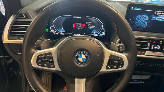 BMW-X3-2023