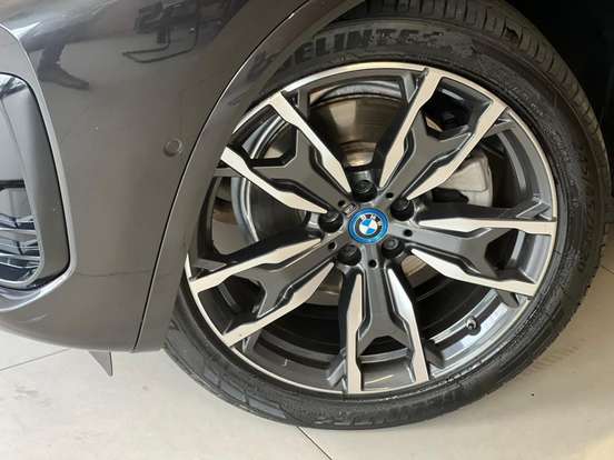 BMW-X3-2023