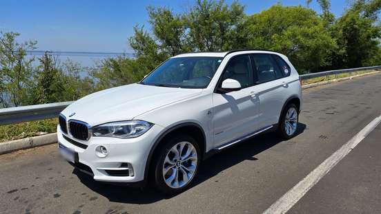 BMW-X5-2015