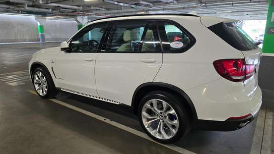 BMW-X5-2015