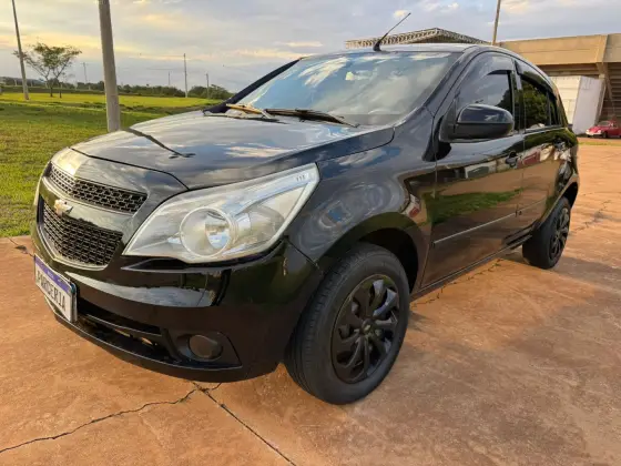 CHEVROLET AGILE 1.4 MPFI LT 8V FLEX 4P MANUAL CHEVROLET AGILE 1.4 MPFI LT 8V FLEX 4P MANUAL