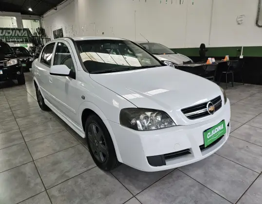 CHEVROLET ASTRA 2.0 MPFI ADVANTAGE SEDAN 8V FLEX 4P MANUAL CHEVROLET ASTRA 2.0 MPFI ADVANTAGE SEDAN 8V FLEX 4P MANUAL