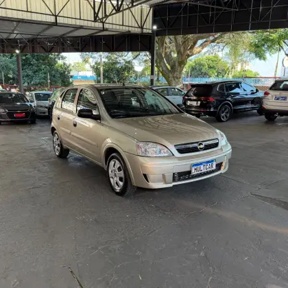 CHEVROLET CORSA 1.4 MPFI MAXX 8V FLEX 4P MANUAL CHEVROLET CORSA 1.4 MPFI MAXX 8V FLEX 4P MANUAL