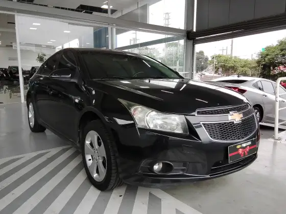 CHEVROLET CRUZE 1.8 LT 16V FLEX 4P AUTOMÁTICO CHEVROLET CRUZE 1.8 LT 16V FLEX 4P AUTOMÁTICO