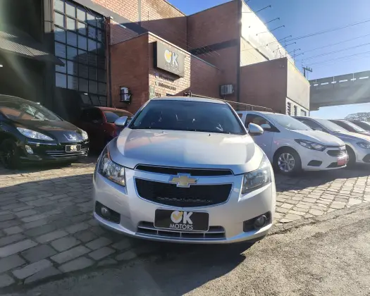 CHEVROLET CRUZE 1.8 LT 16V FLEX 4P AUTOMÁTICO CHEVROLET CRUZE 1.8 LT 16V FLEX 4P AUTOMÁTICO