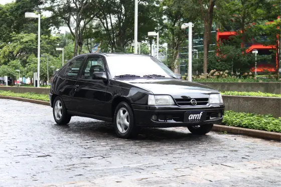 CHEVROLET KADETT 2.0 MPFI GLS 8V GASOLINA 2P MANUAL