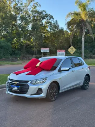 CHEVROLET ONIX 1.0 FLEX LT MANUAL CHEVROLET ONIX 1.0 FLEX LT MANUAL