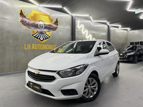 CHEVROLET ONIX 1.4 MPFI LT 8V FLEX 4P AUTOMÁTICO CHEVROLET ONIX 1.4 MPFI LT 8V FLEX 4P AUTOMÁTICO