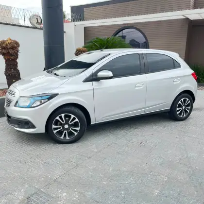 CHEVROLET ONIX 1.4 MPFI LT 8V FLEX 4P MANUAL