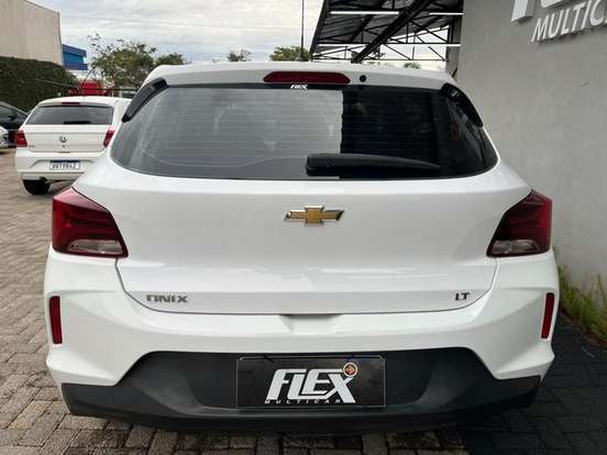 CHEVROLET-ONIX-2021