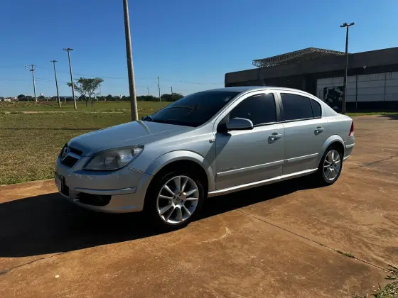 CHEVROLET VECTRA 2.0 MPFI ELEGANCE 8V FLEX 4P MANUAL