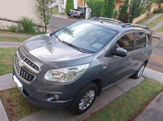 CHEVROLET SPIN 1.8 LT 8V FLEX 4P AUTOMÁTICO