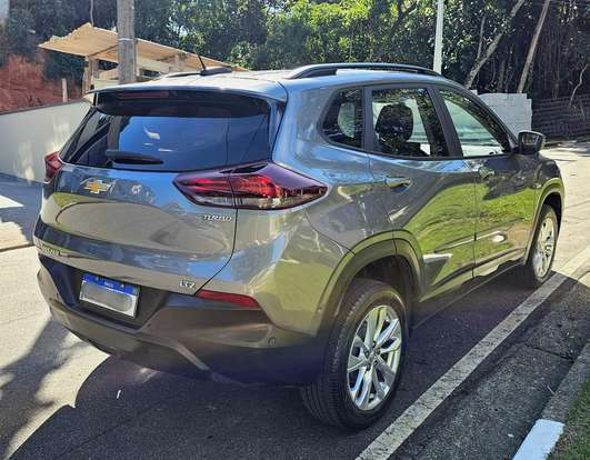 CHEVROLET-TRACKER-2022
