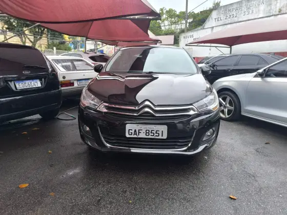 CITROËN C4 LOUNGE 2.0 MPFI TENDANCE 16V FLEX 4P AUTOMÁTICO CITROËN C4 LOUNGE 2.0 MPFI TENDANCE 16V FLEX 4P AUTOMÁTICO