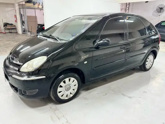 CITROËN XSARA PICASSO 2.0 I GLX 16V GASOLINA 4P AUTOMÁTICO CITROËN XSARA PICASSO 2.0 I GLX 16V GASOLINA 4P AUTOMÁTICO