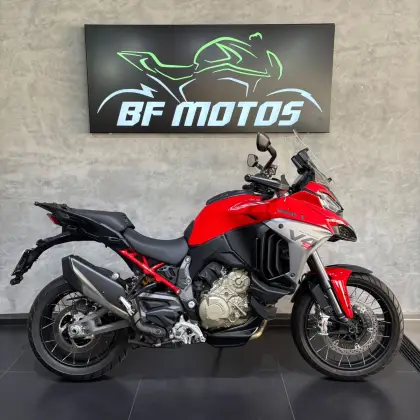 DUCATI MULTISTRADA 1200 V4 S 