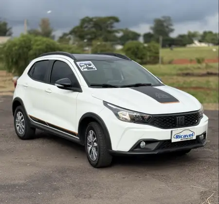 FIAT ARGO 1.3 FIREFLY FLEX TREKKING CVT FIAT ARGO 1.3 FIREFLY FLEX TREKKING CVT