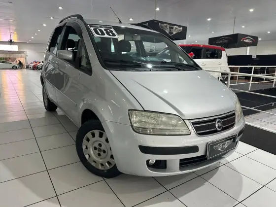 FIAT IDEA 1.4 MPI ELX 8V FLEX 4P MANUAL FIAT IDEA 1.4 MPI ELX 8V FLEX 4P MANUAL