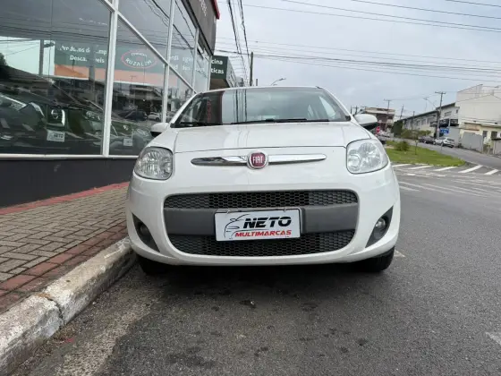 FIAT PALIO 1.4 MPI ATTRACTIVE 8V FLEX 4P MANUAL FIAT PALIO 1.4 MPI ATTRACTIVE 8V FLEX 4P MANUAL