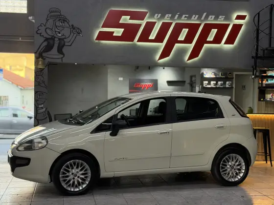 FIAT PUNTO 1.6 ESSENCE 16V FLEX 4P MANUAL FIAT PUNTO 1.6 ESSENCE 16V FLEX 4P MANUAL