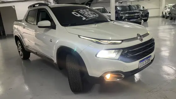 FIAT TORO 2.4 16V MULTIAIR FLEX FREEDOM AT9