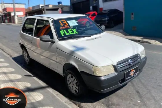 FIAT UNO 1.0 MPI MILLE FIRE ECONOMY 8V FLEX 2P MANUAL FIAT UNO 1.0 MPI MILLE FIRE ECONOMY 8V FLEX 2P MANUAL