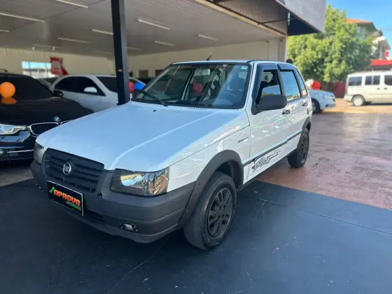 FIAT UNO 1.0 MPI MILLE WAY ECONOMY 8V FLEX 4P MANUAL FIAT UNO 1.0 MPI MILLE WAY ECONOMY 8V FLEX 4P MANUAL
