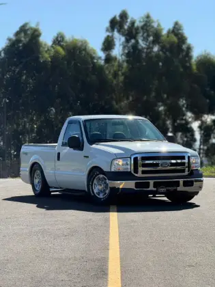 FORD F-250 4.2 XL 4X2 CS TURBO INTERCOOLER DIESEL 2P MANUAL FORD F-250 4.2 XL 4X2 CS TURBO INTERCOOLER DIESEL 2P MANUAL