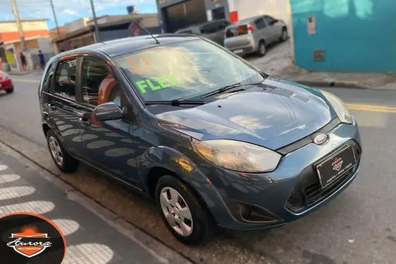 FORD FIESTA 1.0 MPI HATCH 8V FLEX 4P MANUAL FORD FIESTA 1.0 MPI HATCH 8V FLEX 4P MANUAL