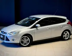 FORD FOCUS 2.0 SE 16V FLEX 4P POWERSHIFT FORD FOCUS 2.0 SE 16V FLEX 4P POWERSHIFT