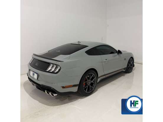FORD-MUSTANG-2022