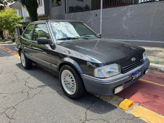 FORD VERONA 1.8 GLX 8V ÁLCOOL 2P MANUAL FORD VERONA 1.8 GLX 8V ÁLCOOL 2P MANUAL