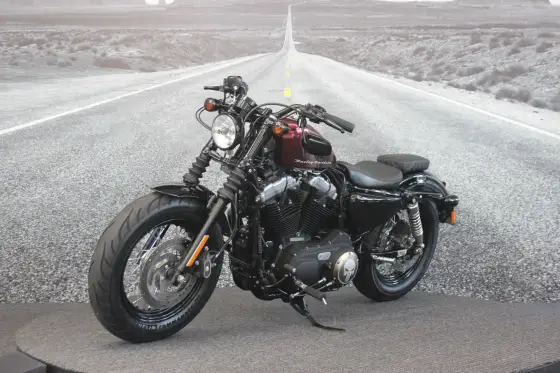 HARLEY-DAVIDSON SPORTSTER FORTY-EIGHT HARLEY-DAVIDSON SPORTSTER FORTY-EIGHT