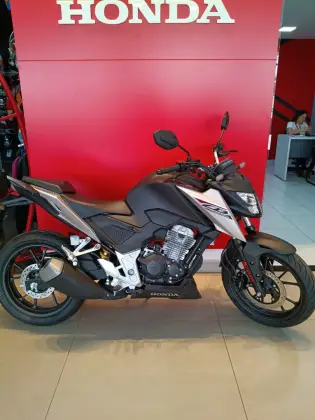 HONDA CB 300F TWISTER CBS HONDA CB 300F TWISTER CBS