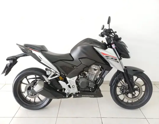 HONDA CB 300F TWISTER CBS HONDA CB 300F TWISTER CBS
