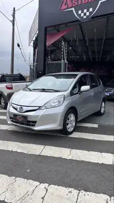HONDA FIT 1.4 LX 16V FLEX 4P AUTOMÁTICO