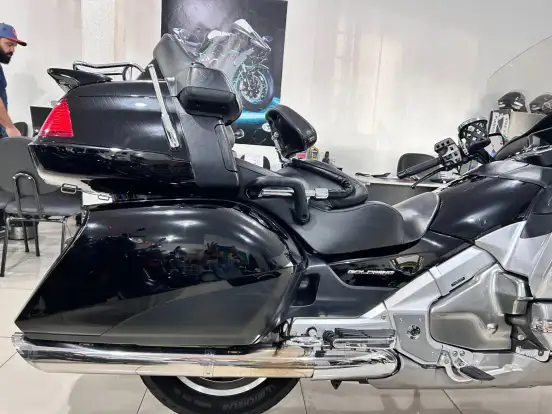 HONDA-GL 1800 GOLD WING-2012