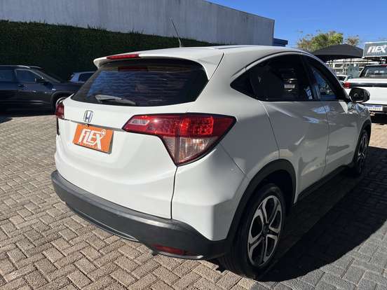 HONDA-HR-V-2016