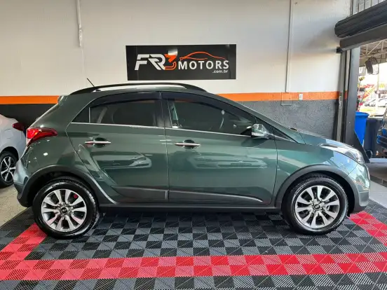 HYUNDAI-HB20S-2016