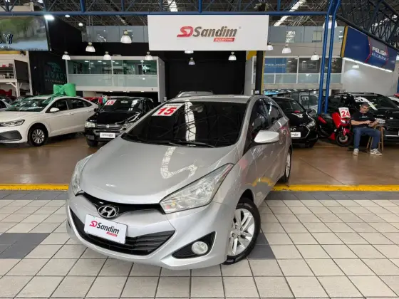 HYUNDAI HB20S 1.6 PREMIUM 16V FLEX 4P AUTOMÁTICO HYUNDAI HB20S 1.6 PREMIUM 16V FLEX 4P AUTOMÁTICO