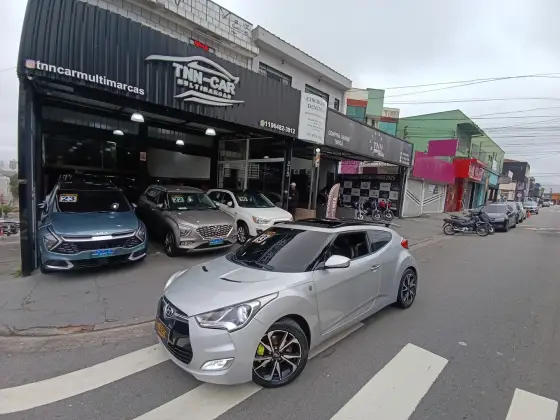 HYUNDAI VELOSTER 1.6 16V GASOLINA 3P AUTOMÁTICO HYUNDAI VELOSTER 1.6 16V GASOLINA 3P AUTOMÁTICO