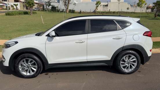 HYUNDAI-TUCSON-2018