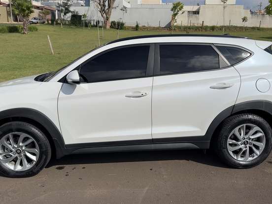 HYUNDAI-TUCSON-1.6 16V T-GDI GASOLINA GLS ECOSHIFT HYUNDAI-TUCSON-2018