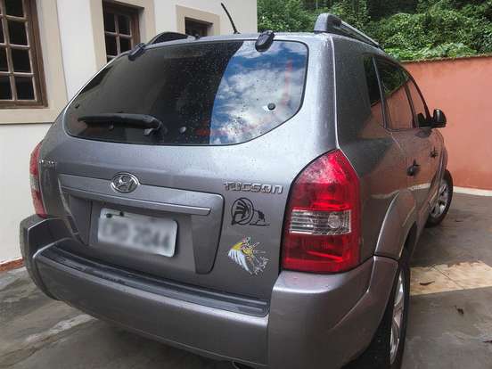 HYUNDAI-TUCSON-2.0 GL 2WD 16V GASOLINA 4P MANUAL HYUNDAI-TUCSON-2010
